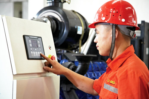 燃氣機組測試中